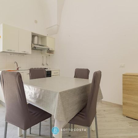 White Flat - Appartamento Indipendente A Lecce Centro 외부 사진