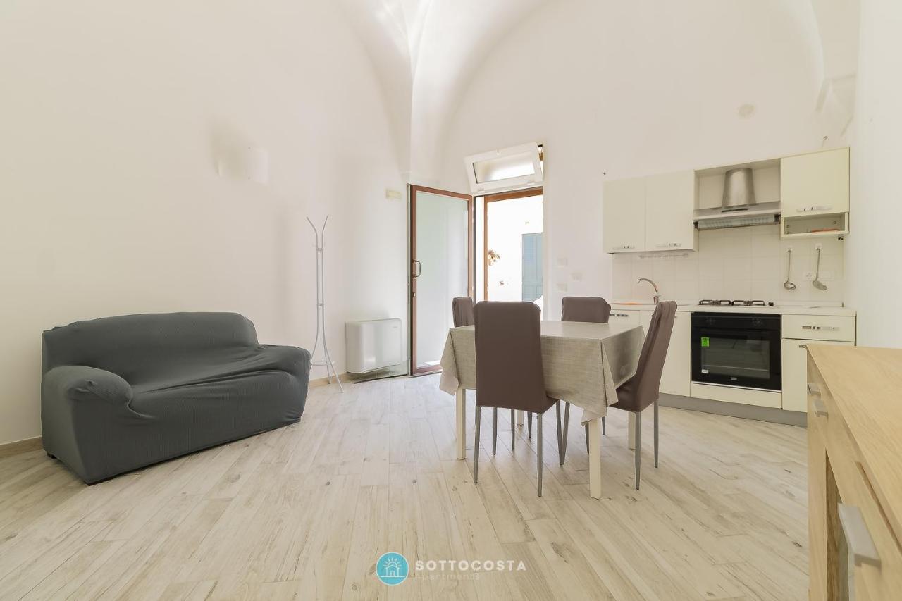 White Flat - Appartamento Indipendente A Lecce Centro 외부 사진
