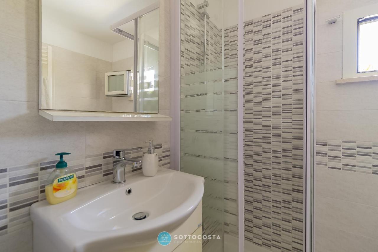 White Flat - Appartamento Indipendente A Lecce Centro 외부 사진
